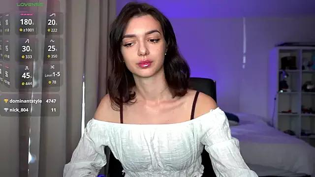 olivia_jeas from StripChat is Freechat