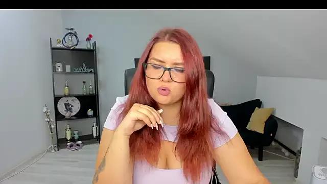 OliviaMyllers from StripChat is Freechat