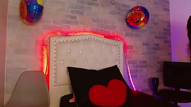 oliviarichard_ from StripChat is Freechat