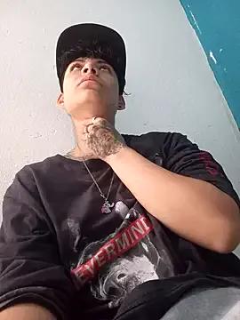 Owen_tomboy from StripChat is Freechat