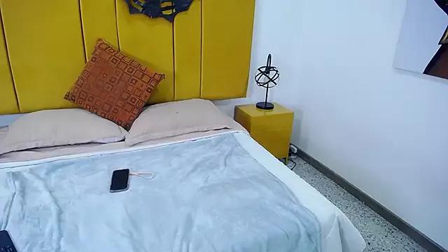 Pamela_Johnsn from StripChat is Freechat