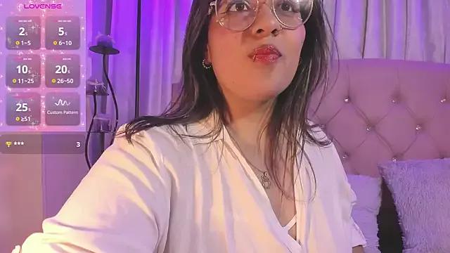 Teen sex cams free adult cams: check-out the satisfaction of conversing and c2c with our stunning models, who will teach you all about seduction and dreams with their smoking hot shapes.