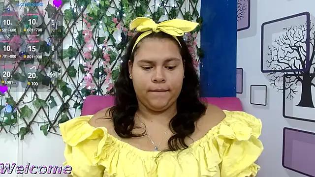 paula_hot18_ from StripChat is Freechat
