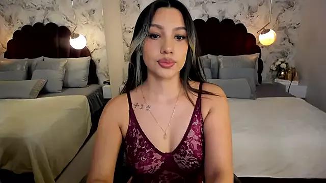 paulina_ferrer from StripChat is Freechat