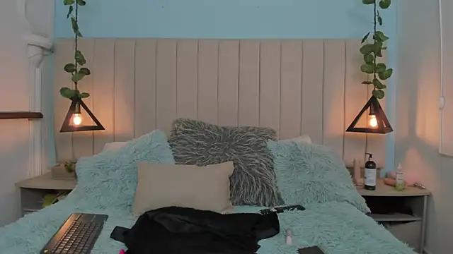 Teen sex cams free adult cams: check-out the satisfaction of conversing and c2c with our stunning models, who will teach you all about seduction and dreams with their smoking hot shapes.