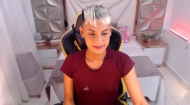 Teen sex cams free adult cams: check-out the satisfaction of conversing and c2c with our stunning models, who will teach you all about seduction and dreams with their smoking hot shapes.