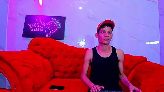 pervercity_guys from StripChat is Freechat