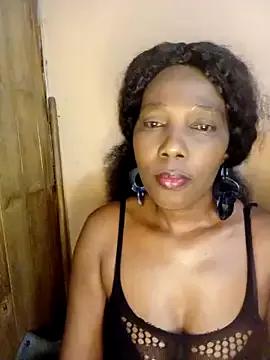 petitelaurah from StripChat is Freechat