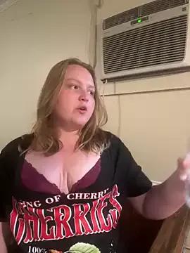 PhatAssBlond from StripChat is Freechat