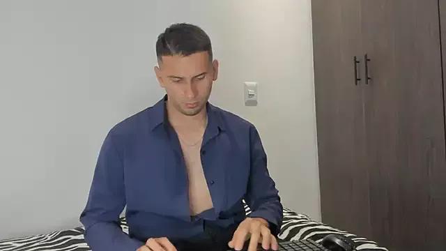 PhilipLawns from StripChat is Freechat