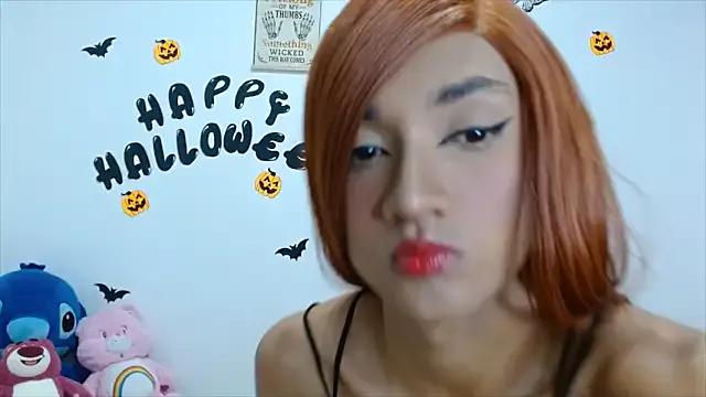 PinkLuna_LolaBloom from StripChat is Freechat