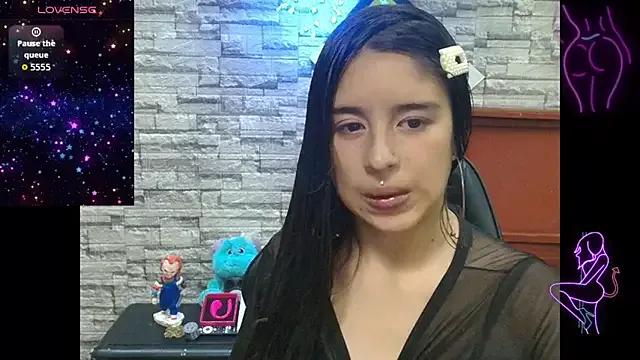 playboybunny-- from StripChat is Freechat