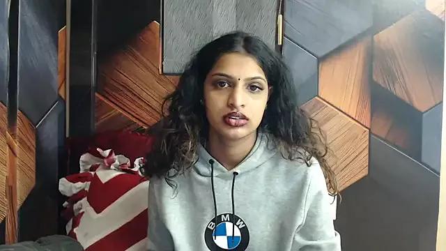 PlayfullPandora from StripChat is Freechat