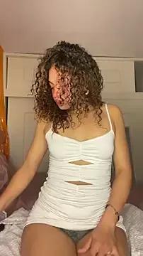 PrettyLia from StripChat is Freechat