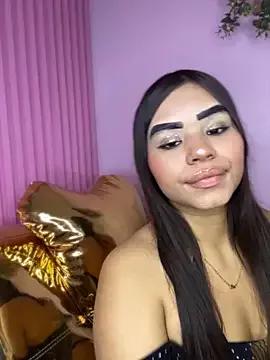 PrettySharon_ from StripChat is Freechat