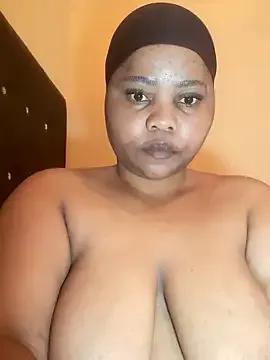 PrincessEmelxx from StripChat is Freechat