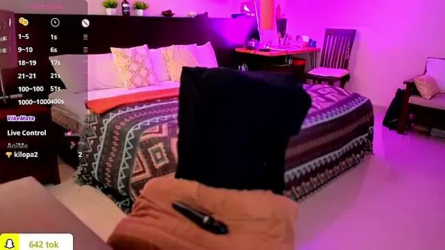 Teen sex cams free adult cams: check-out the satisfaction of conversing and c2c with our stunning models, who will teach you all about seduction and dreams with their smoking hot shapes.