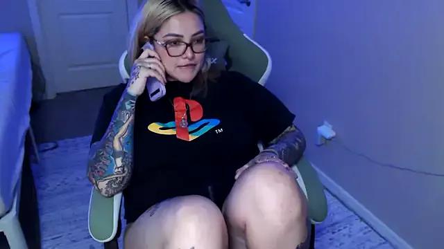 Teen sex cams free adult cams: check-out the satisfaction of conversing and c2c with our stunning models, who will teach you all about seduction and dreams with their smoking hot shapes.