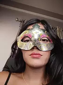 Queenniaa from StripChat is Freechat