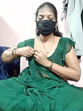 queensenorita from StripChat is Freechat