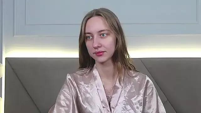 RachaelCute from StripChat is Freechat