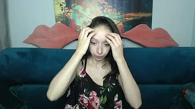 RachelBrawnn from StripChat is Freechat