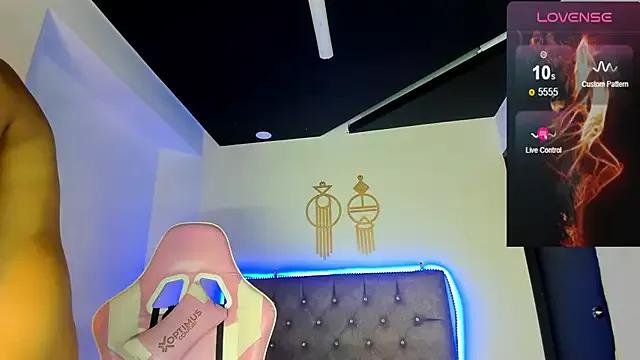 Teen sex cams free adult cams: check-out the satisfaction of conversing and c2c with our stunning models, who will teach you all about seduction and dreams with their smoking hot shapes.