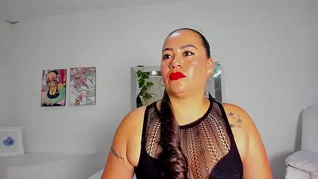 RachelRayne from StripChat is Freechat