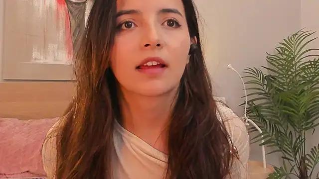 Raychell_Black from StripChat is Freechat