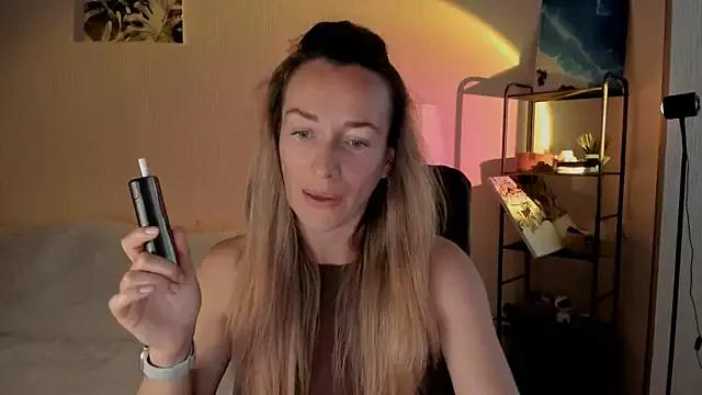 RebeccaMartinez from StripChat is Freechat