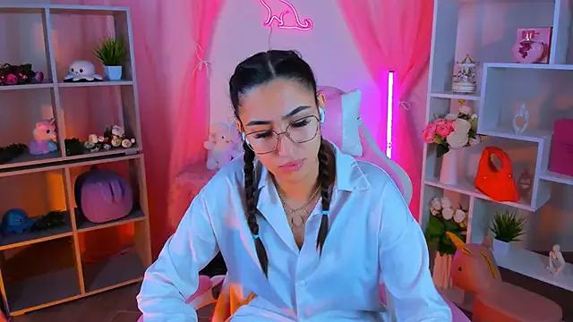 Teen sex cams free adult cams: check-out the satisfaction of conversing and c2c with our stunning models, who will teach you all about seduction and dreams with their smoking hot shapes.