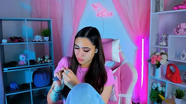 Teen sex cams free adult cams: check-out the satisfaction of conversing and c2c with our stunning models, who will teach you all about seduction and dreams with their smoking hot shapes.