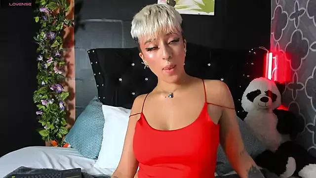 Rebeka-baker from StripChat