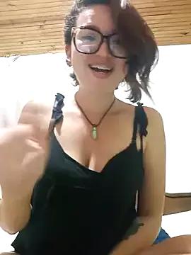 RENATAMONTERUBIO10 from StripChat is Freechat