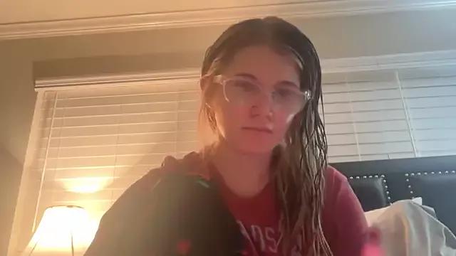 Riley_ray69 from StripChat is Freechat