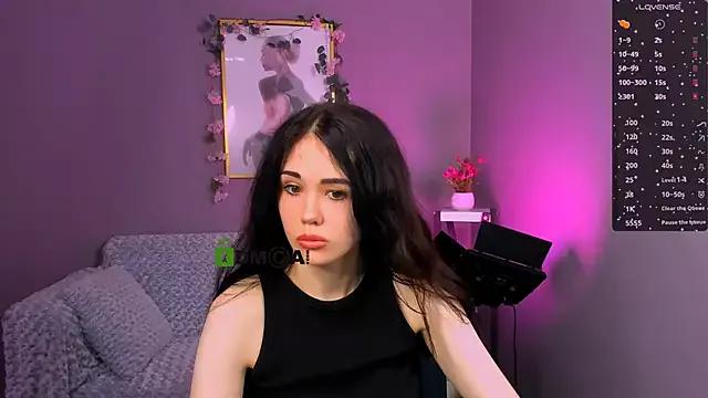 riley_sanders from StripChat is Freechat