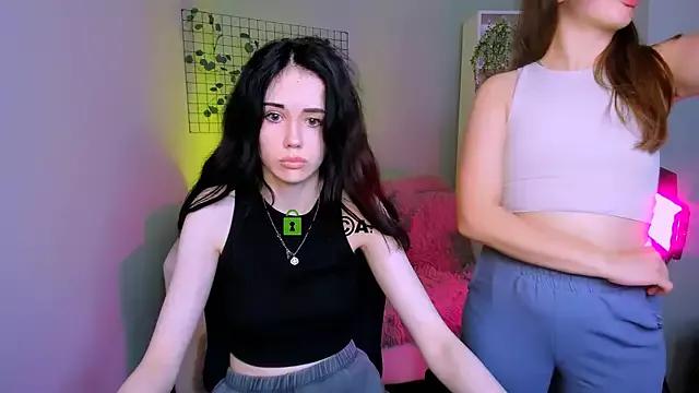Teen sex cams free adult cams: check-out the satisfaction of conversing and c2c with our stunning models, who will teach you all about seduction and dreams with their smoking hot shapes.
