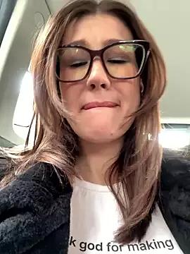RinaCat from StripChat is Freechat
