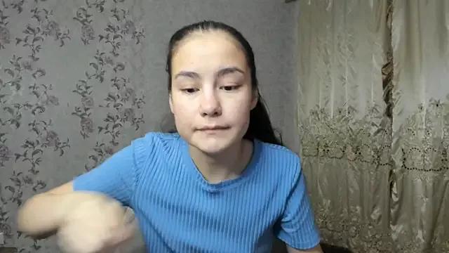 rinadream from StripChat is Freechat