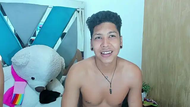 Teen sex cams free adult cams: check-out the satisfaction of conversing and c2c with our stunning models, who will teach you all about seduction and dreams with their smoking hot shapes.