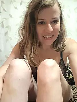 Rosa_Jillian from StripChat is Freechat