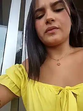 Rosa_Warreen_ from StripChat is Freechat