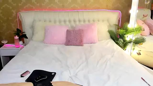 Teen sex cams free adult cams: check-out the satisfaction of conversing and c2c with our stunning models, who will teach you all about seduction and dreams with their smoking hot shapes.