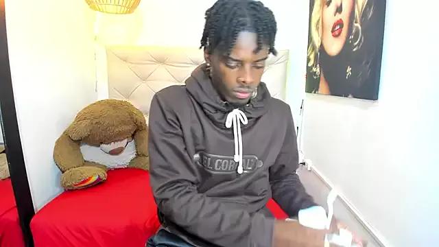royce_ebony from StripChat is Freechat