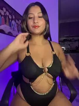 Rubyross21 from StripChat is Freechat