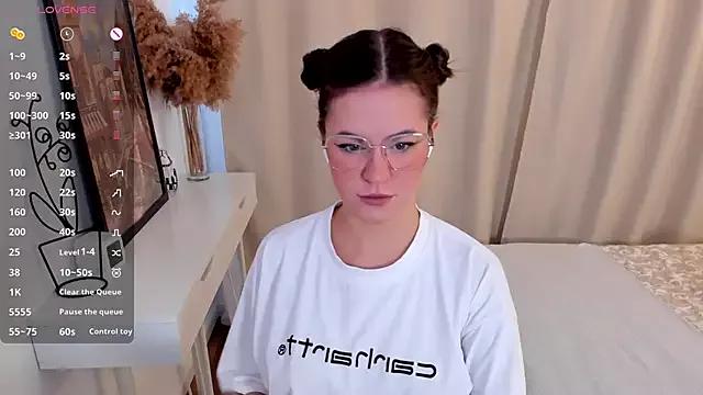 Teen sex cams free adult cams: check-out the satisfaction of conversing and c2c with our stunning models, who will teach you all about seduction and dreams with their smoking hot shapes.