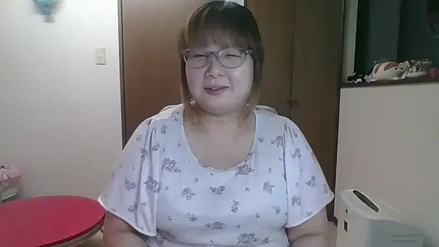 SAKU-RA-chan from StripChat is Freechat