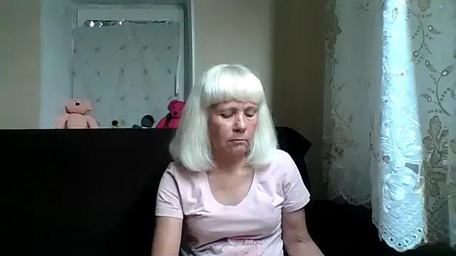sakura_blonde from StripChat is Freechat