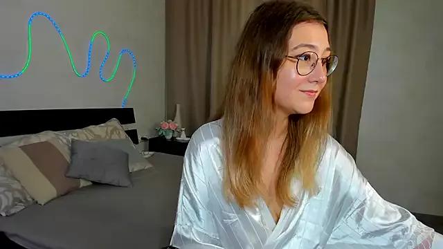Sally_Manson from StripChat is Freechat