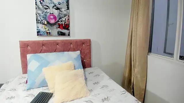 Teen sex cams free adult cams: check-out the satisfaction of conversing and c2c with our stunning models, who will teach you all about seduction and dreams with their smoking hot shapes.